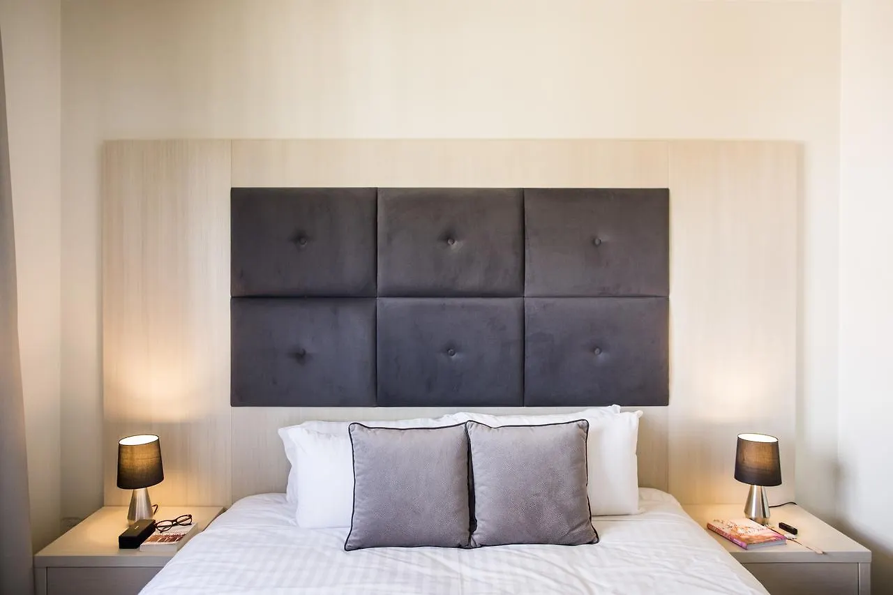 Zappeion Apartments Perth Aparthotel