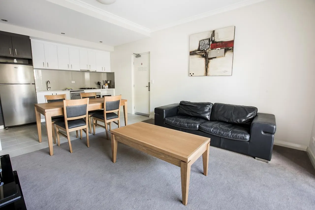 Zappeion Apartments Perth Aparthotel